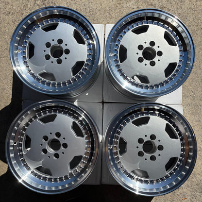 Maxilite Aero 3 OZ Style 17x8.5" 5x112 PCD *SALE* SET OF 4X WHEELS