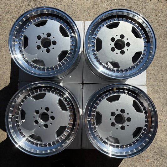 Maxilite Aero 3 OZ Style 17x8.5" 5x112 PCD *SALE* SET OF 4X WHEELS