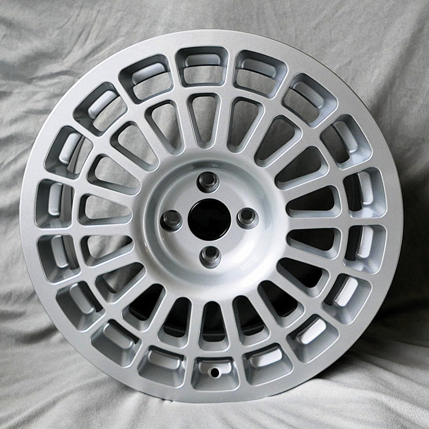 Maxilite Lancia Delta HF Integrale Style 17x8" 4x98 PCD ET+25 Silver Alloy Wheel