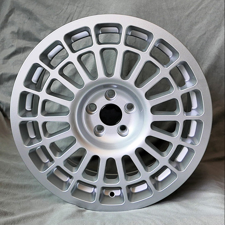 Maxilite Lancia Delta HF Integrale Style 17x8" 5x98 PCD ET+25 Silver Alloy Wheel
