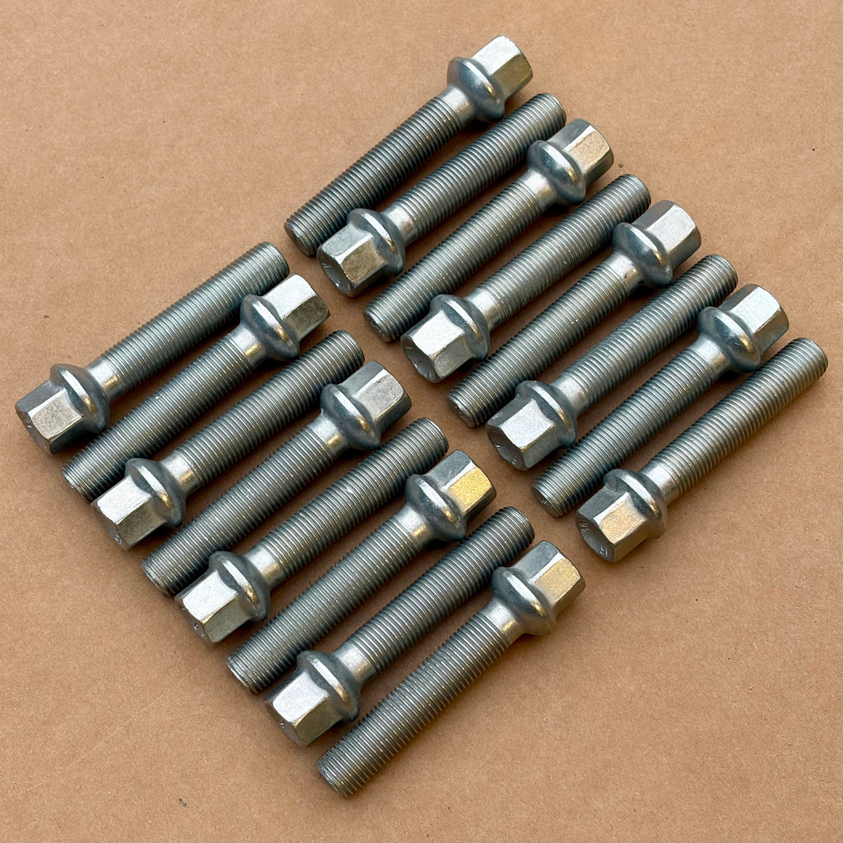 Maxilite KB22 Wheel Bolt Kit - Porsche 924