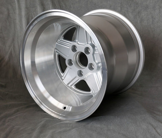 Maxilite Penta 15x12" 5x112 PCD ET-25 Silver/D-Cut Mercedes Alloy Wheel