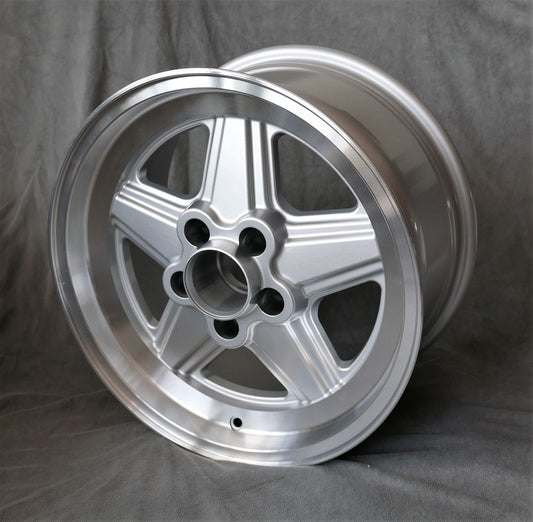 Maxilite Penta 16x8" 5x112 PCD ET+11 Silver/D-Cut Mercedes 1986- Alloy Wheel