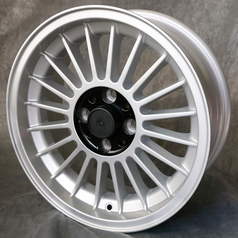 4x100 PCD – Iconic Alloys