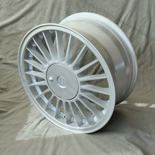 Maxilite Alpina Style 17x8” 5x120 PCD ET+46 Silver Alloy Wheel