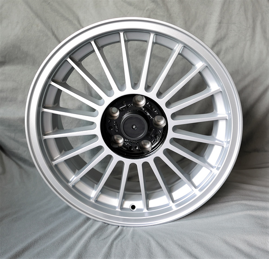 Maxilite Alpina Style 18x8” 5x120 PCD ET+15 Silver Alloy Wheel