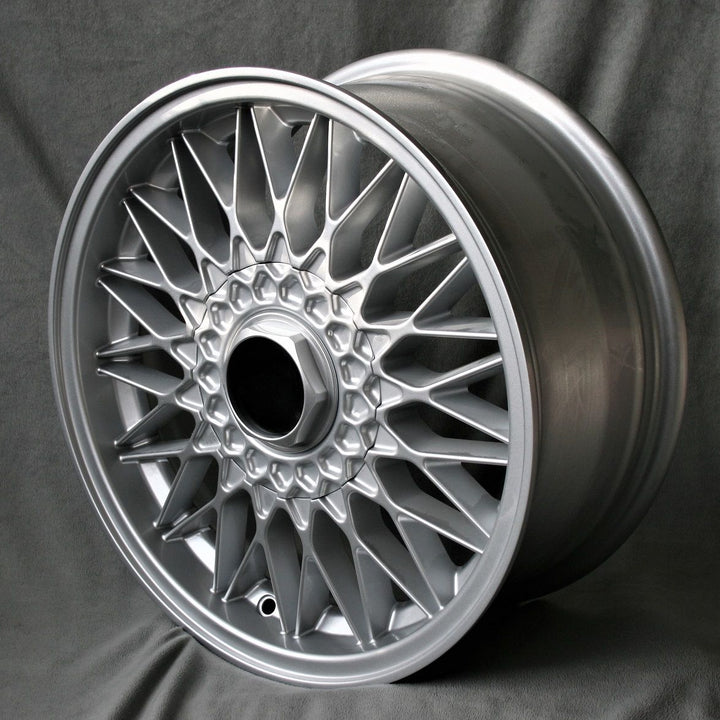 4x100 PCD – Iconic Alloys