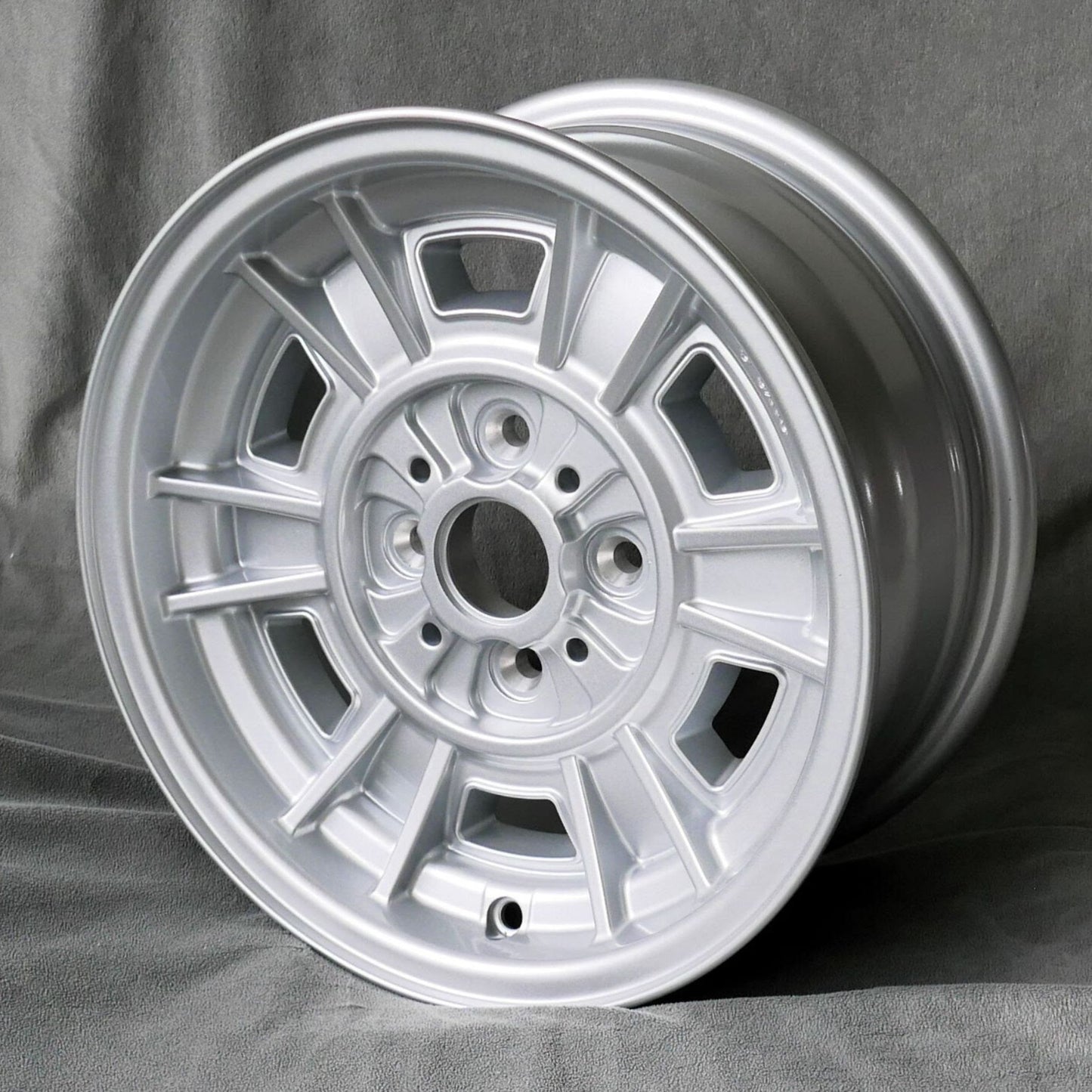 Maxilite Cromodora CD66 13x6” 4x98 PCD ET+13 Silver Alloy Wheel