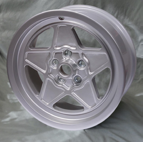 Maxilite Ferrari 308 16x7” 5x108 PCD ET+15 Silver Alloy Wheel