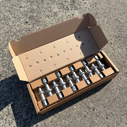 Maxilite KB16 Wheel Bolt Kit - Mercedes Gulli (95mm length bolts) MBGU715N, MBGU81634s/sp, MBGU81728sp