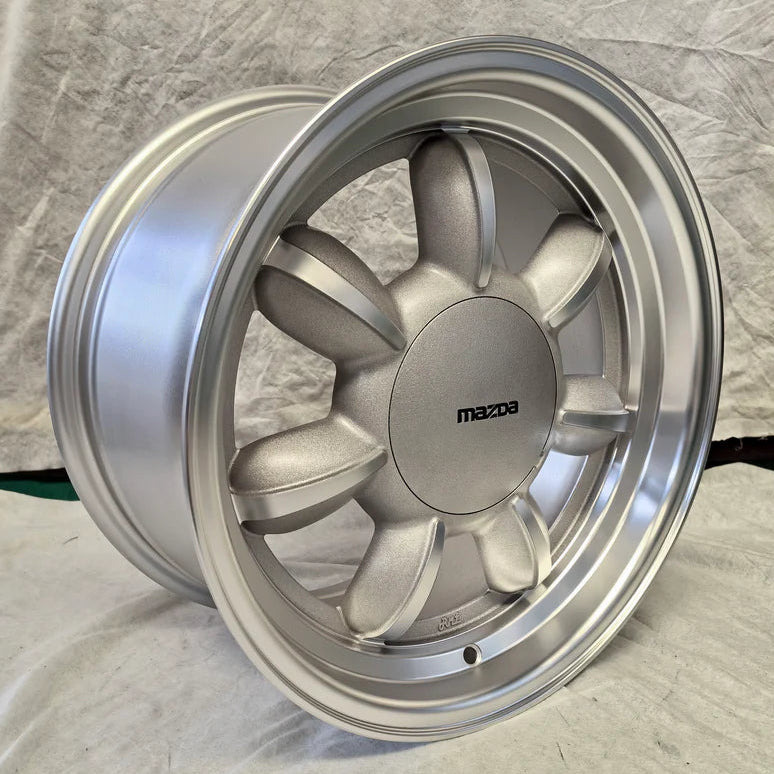 RML Daisy 15x8" 4x100 PCD ET+30 Silver/DCUT Alloy MX5 Wheel
