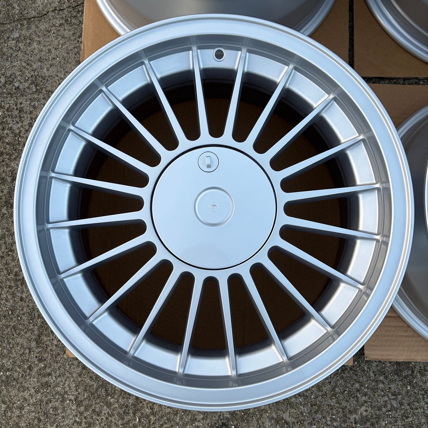 Maxilite Alpina Style 17” 5x120 PCD 8J/9J Staggered Wheels *Clearance*