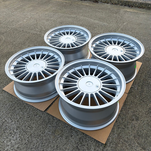 Maxilite Alpina Style 17” 5x120 PCD 8J/9J Staggered Wheels *Clearance*