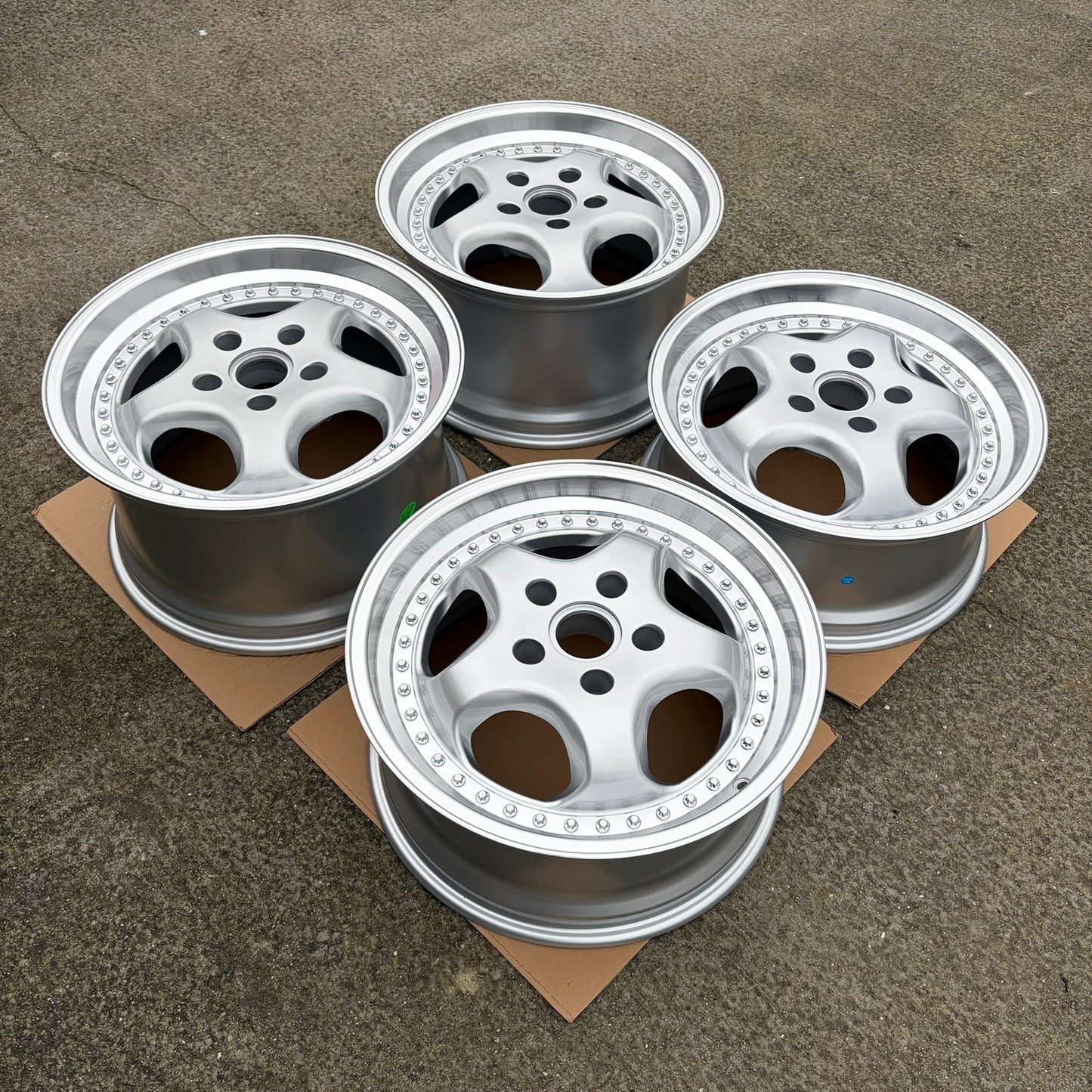 Maxilite CUP KT2 Style 18” 5x130 PCD 8J/10J Staggered Wheels *Clearance*