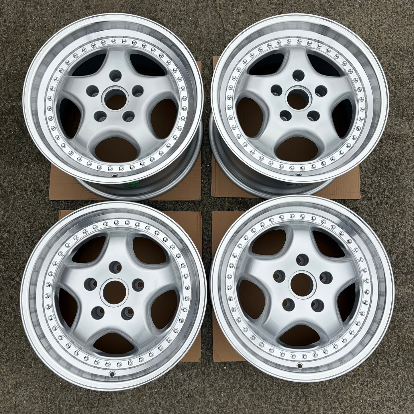 Maxilite CUP KT2 Style 18” 5x130 PCD 8J/10J Staggered Wheels *Clearance*