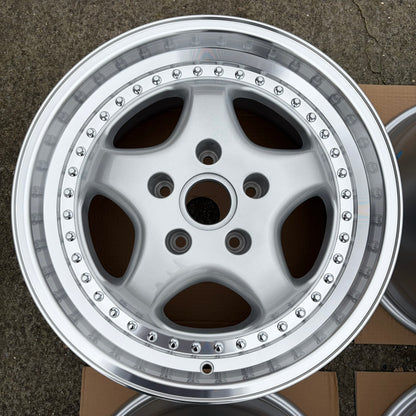 Maxilite CUP KT2 Style 18” 5x130 PCD 8J/10J Staggered Wheels *Clearance*