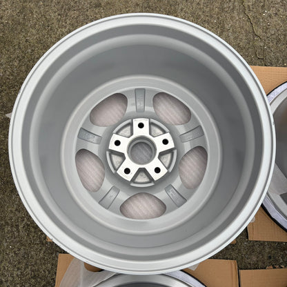 Maxilite CUP KT2 Style 18” 5x130 PCD 8J/10J Staggered Wheels *Clearance*