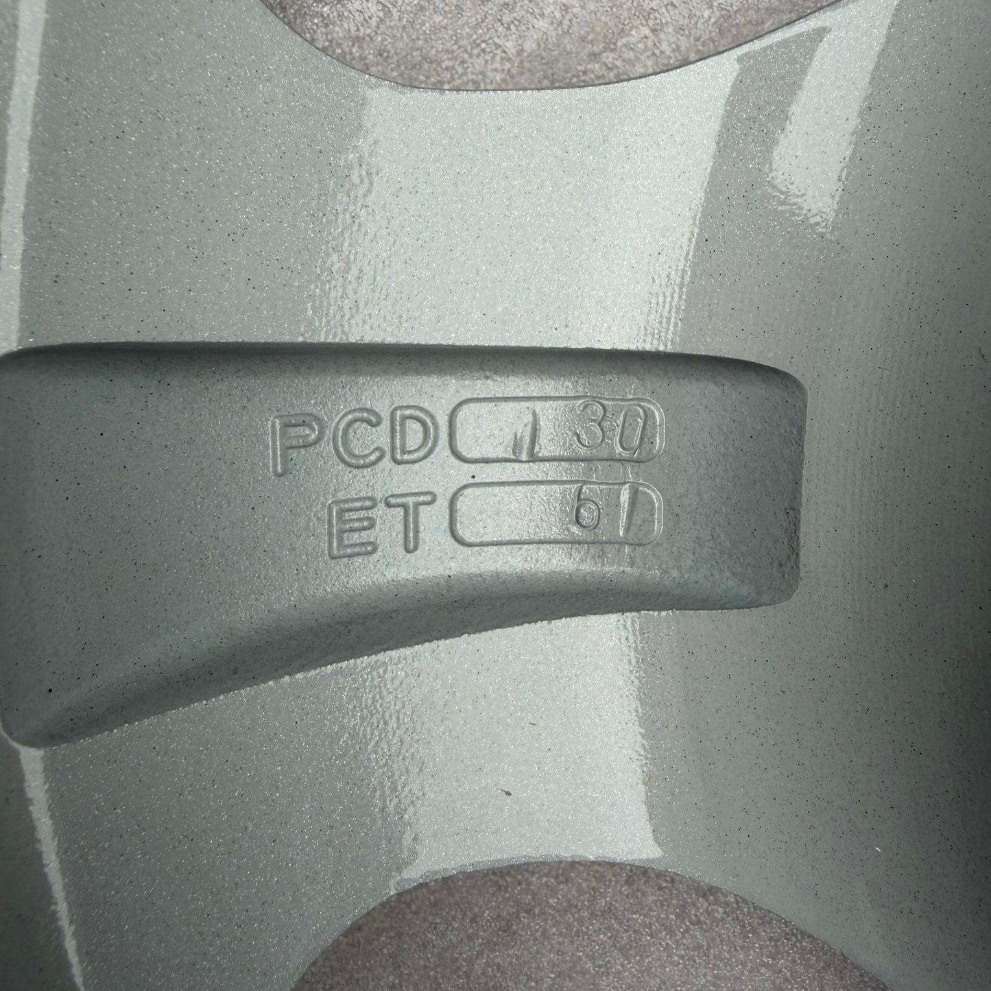 Maxilite CUP KT2 Style 18” 5x130 PCD 8J/10J Staggered Wheels *Clearance*