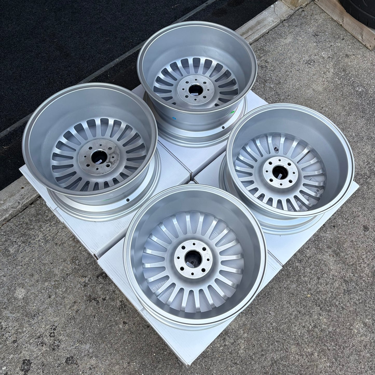 Maxilite Alpina Style 16" x 7/8J 4x100 PCD Staggered Wheel Set *Clearance*