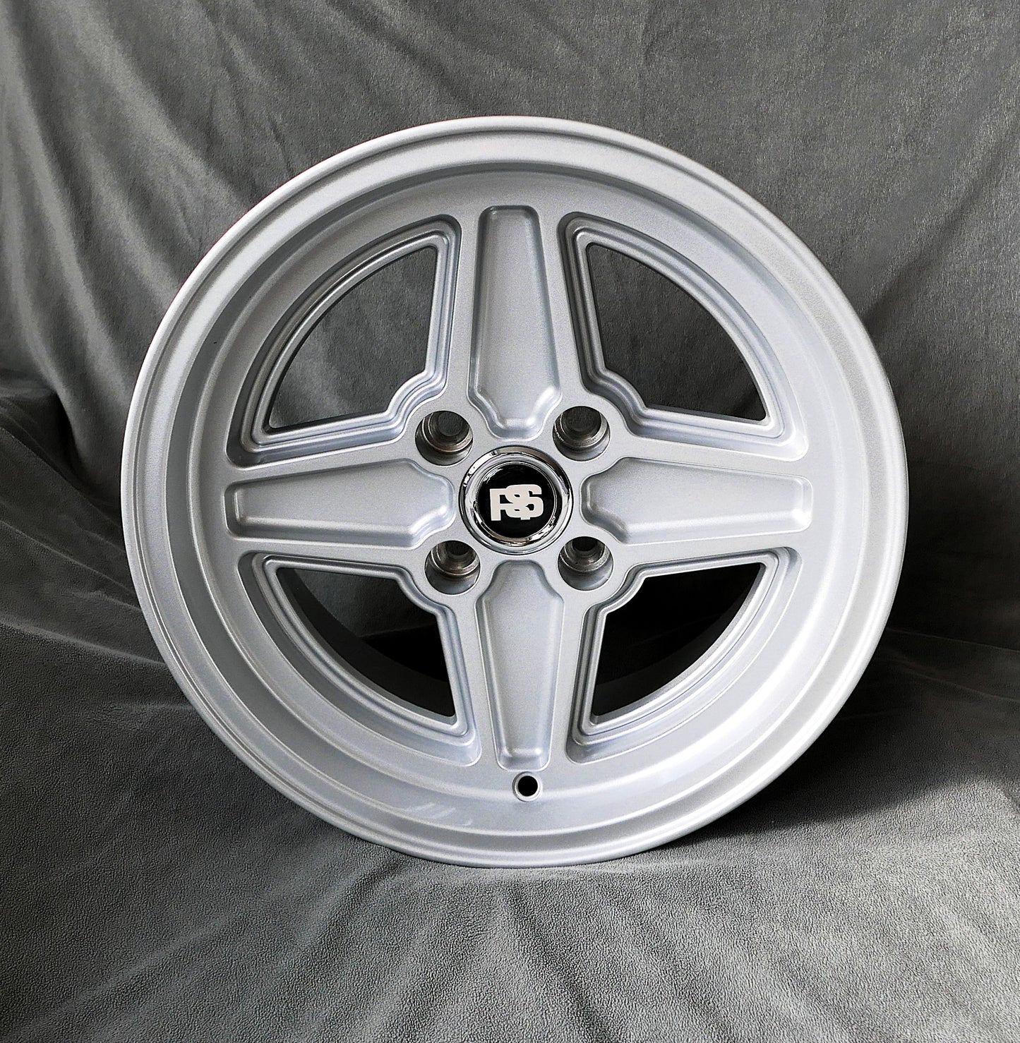 Maxilite Ford RS Ronal Style 15x7" 4x108 PCD ET+5 Silver Alloy Wheel