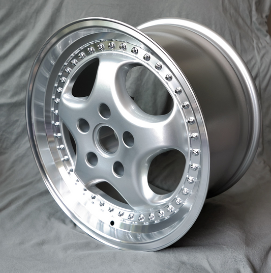 Maxilite CUP KT2 18x10" 5x130 PCD ET+47 Silver/D-Cut 964 Alloy Wheel