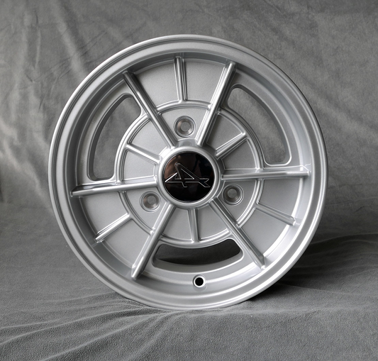 Maxilite A110 13x5” 3x130 PCD ET+24 Silver Alloy Wheel